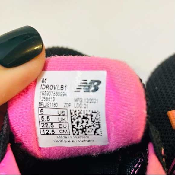 New balance slip on sneaker - Picture 6 of 6